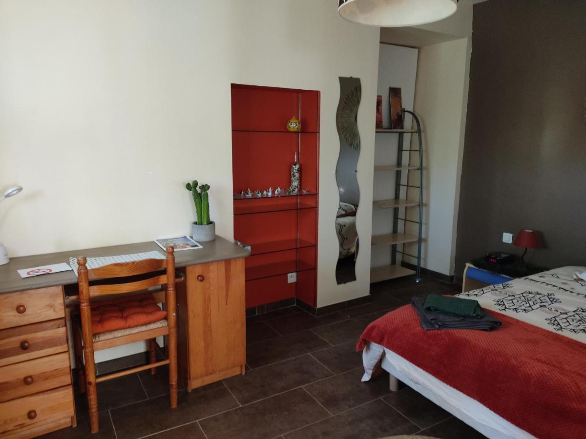 נים Chambre Privee Avec Parking מראה חיצוני תמונה